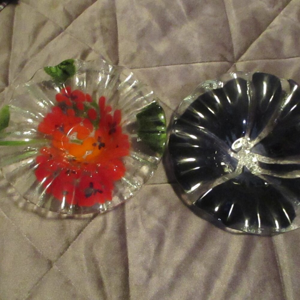 two un used Sydenstricker  small bowls  made in   cape code Mass